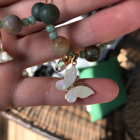 Indian Agate Butterfly Quartz Gold Hoop Earrings - Picture 8 of 8